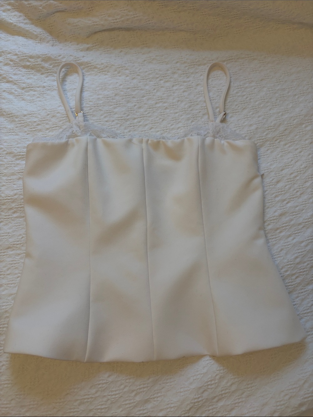 Zara clean fitted fancy too with lace at the top